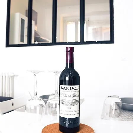 Netflix I Molotov I Lit 160x200 I Proche Gare Et Centre I 39m2 I Wifi * Toulon